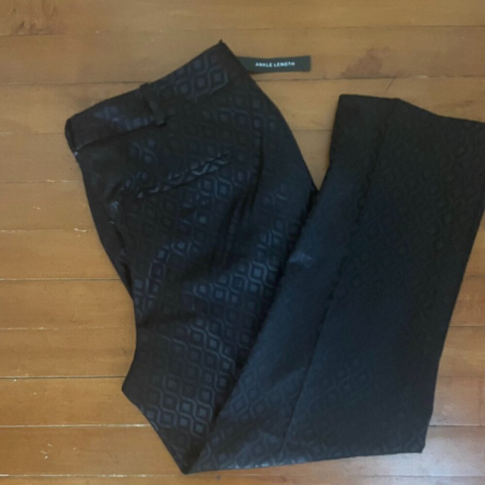 NWT Worthington, ankle length, shiny, black pants